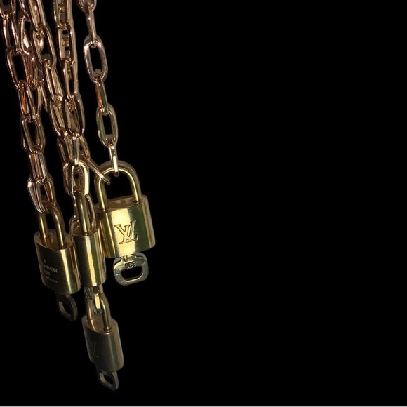 Louis Vuitton Lock & Key Necklace - Picture 3 of 7